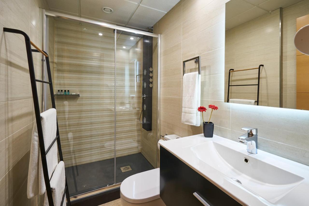 Studio Deluxe With Shared Roof Terrace Málaga Dış mekan fotoğraf